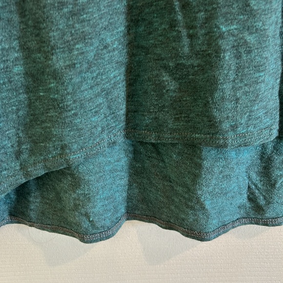 *GREEN* NWOT, Chaser, Women’s, asymmetrical on/off shoulder dress, hi-lo hem - Picture 5 of 8